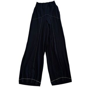 PETITE CONTRAST STITCH WIDE LEG TROUSERS IN BLACK